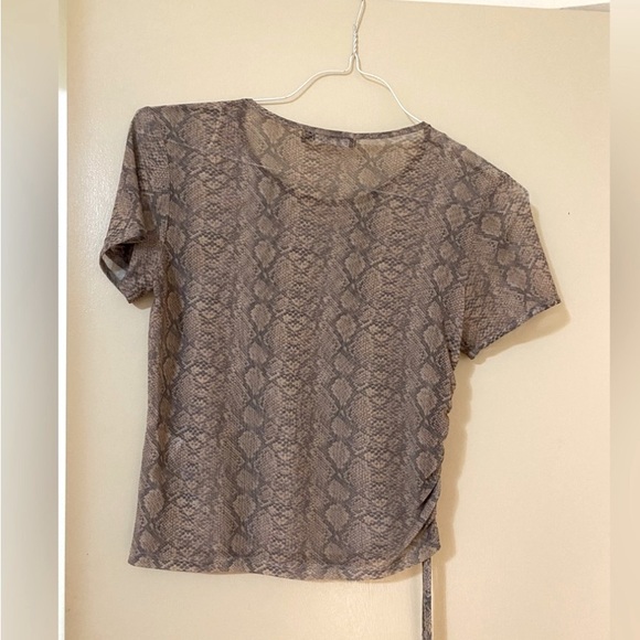 Snakeskin Print Tee - Picture 2 of 4
